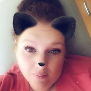 Meet your Posher, Carolyn